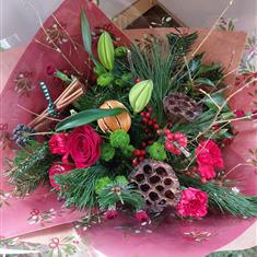 Christmas Bouquet Red and Gold 